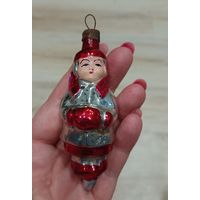 Елочные игрушки, стекло, девочка с муфтой, ребенок