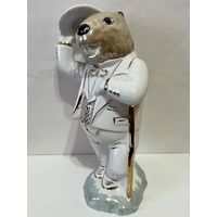 Статуэтка "Дружище бобёр" (окрас в позолоте).	 Бобр. Фарфор. АУКЦИОН не с рубля без МПЦ. ДФЗ