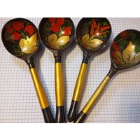 4 ложки деревянные