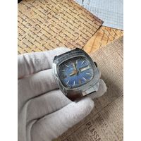 Часы Ракета на ходу