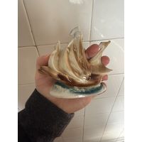 Корабль фарфор