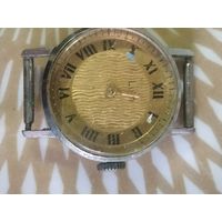 Часы наручные  ЛУЧ  . В ремонт,коллекцию,на запчасти. Состояние на скане.