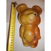 Большой олимпийский мишка СССР