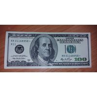 100 долларов США со звездой