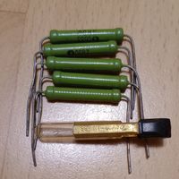 Резисторы 3,3мом новые цена за все