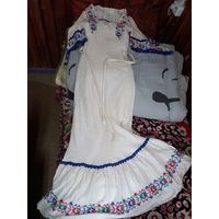 Платье, костюм вышиванка разумный торг 36 р-р