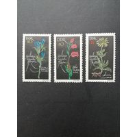 ГДР 1966 Полная серия марок "Охраняемые домашние растения" (чистые**) Mi.1242-1244 каталог 2.20 евро