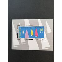 Польша 1965 Блок MI.36 с маркой "Чемпионат мира по парусному спорту на яхтах класса "Финн-динги"" (чистый**) марка Mi.1595 каталог 3.50 евро