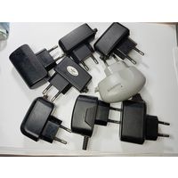 Блоки питания для мобильных телефонов .