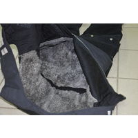 Вчера ещё со склада г.Оленегорска,на натур овчине комбез лётчика СССР.Полнейший оригинал.