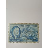 США 1946 Марка памяти Франклина Д. Рузвельта.