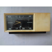 Будильник Наири