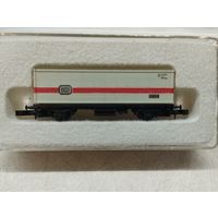 Вагон с  контейнером