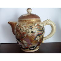 Чайник. Япония династии Сацума. Фаянс. Ручная роспись