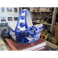 Ваза-корзинка, конфетница.