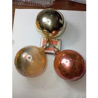Игрушка на ёлку , Шарики , винтаж , стекло , СССР . С рубля