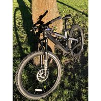 Новый двухподвес JAVA J-AIR 650B с итальянским дизайном