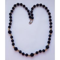 Бусы винтажные. Длина 60 см.