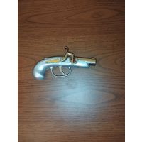 Зажигалка винтажная бензиновая в форме пистолета, 1970-е