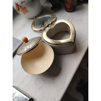 Шкатулки 2шт