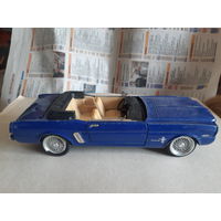 Модель FORD MUSTANG