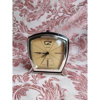 Редчайший коллекционный будильник Слава. 60-е годы.