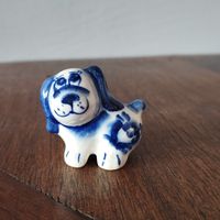 Статуэтка фарфоровая Собака Шарик, Гжель