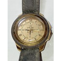 Часы механические ВЫМПЕЛ .