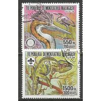 Республика Мадагаскар. Ротари-клуб и Скаутское движение. 1988г. Mi#1114-15. Серия.