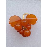 Все лоты с 1р.Редкая Янтарная брошь