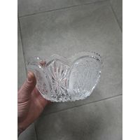 Винтажная хрустальная ваза