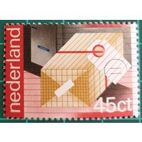 1981 год - 100-летие почтовой и телеграфной службы Нидерланды