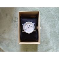 Часы наручные Лида Лакокраска 55 лет Луч