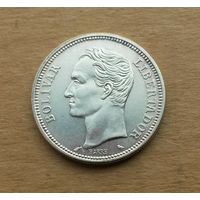 Венесуэла, 2 боливара 1960 г., серебро 0.835