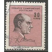 Турция. Кемаль Ататюрк. Первый Президент. 1966г. Mi#2028.