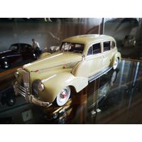 PACKARD LIMOUSINE 1941