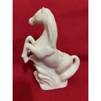 Статуэтка фарфоровая "Лошадь" (Конь)  ДФЗ