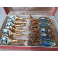 Ложки чайные, в подарочных коробках. СССР, Латунь,эмаль. В идеале.