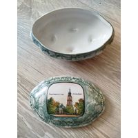 Старинная фарфоровая шкатулка,с рубля