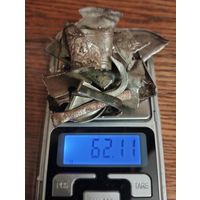 Лом столовый, монеты и другое.