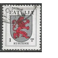 Латвия. Герб г.Курземе. 1994г. Mi#371.
