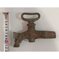 Кран бочковой старинный