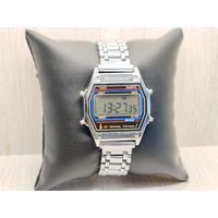 Оригинальные кварцевые часы Montana на браслете. Разумная МПЦ.