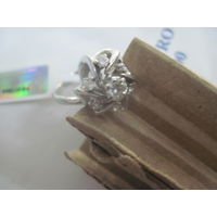 Kольцо с натуральным бриллиантом 0.35 ct ,4.5 мм диаметр камня отличные цвет-качество не ниже 4\4 + 6 штук по 0.04сt 5\5 белое золото 585 ГОЛОГРАФИЧЕСКИЙ СЕРТИФИКАТ ПРОБИРНОЙ ИНСПЕКЦИИ ЛАТВИИ