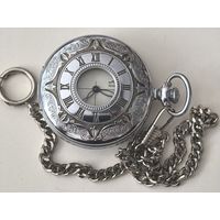 Часы механические карманные МОЛНИЯ. + цепочка. РФ . с МУЗЫКОЙ (со звукосинтезирующим устройством) часы на ходу..