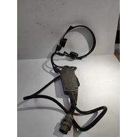 Наушники от армейской радиостанции СССР с микрофоном и тангентой.