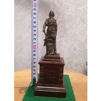 СТАТУЭТКА"ПАМЯТНИК ИМПЕРАТОРУ ПЕТРУ 1".ОТЛИЧНАЯ.ВИНТАЖ.