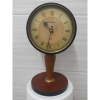 Часы настольные Янтарь