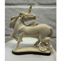 Фигурка из БИВНЯ МАМОНТА. 2  Распродажа коллекции!!!