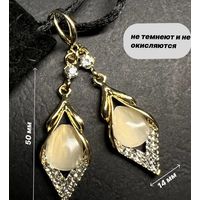 Очень красивые серьги в бархатном мешочке